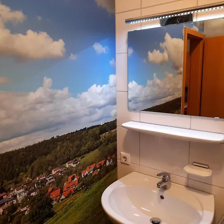 Goldener Hirsch Otel *