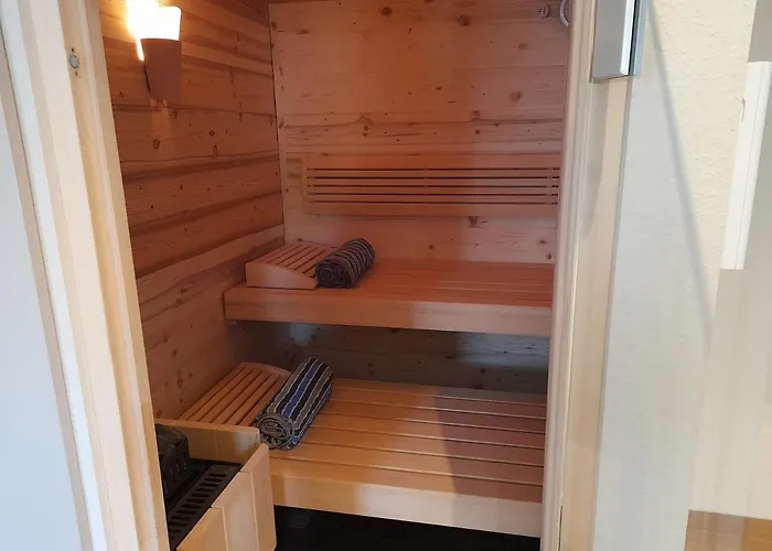 Отель Goldener Hirsch